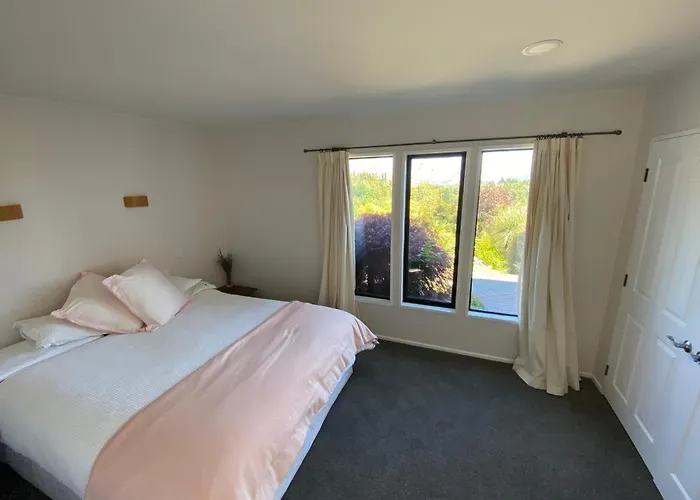 Ridgehouse 度假居 *